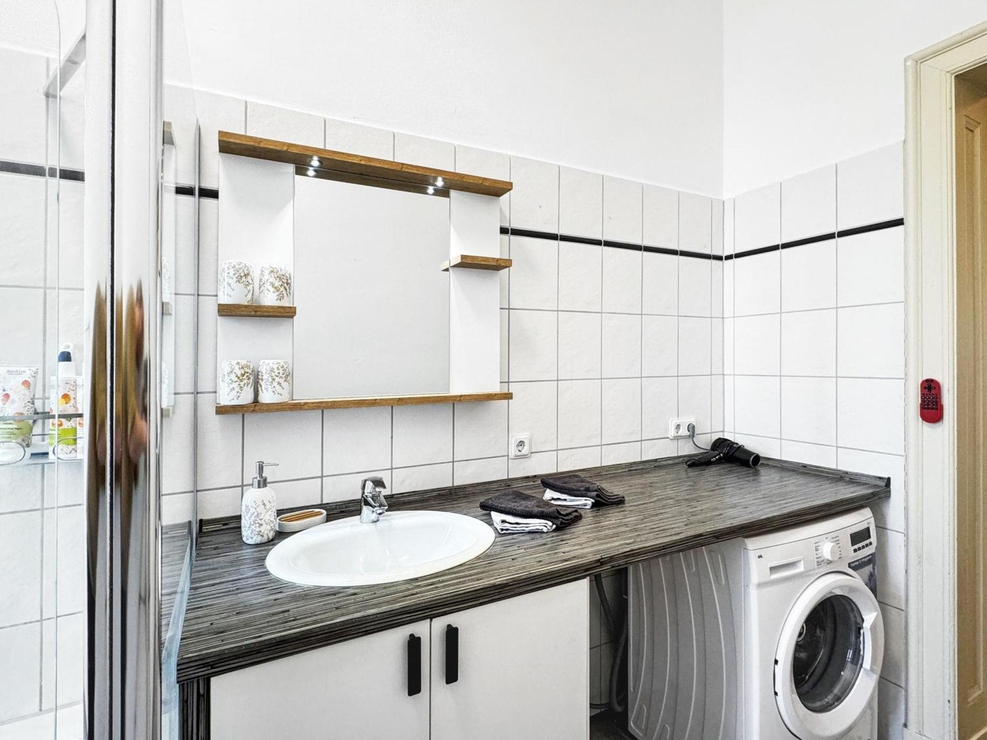 Herzberg  Ferienwohnung Villa Nieske - Jugendstil Denkmal, Free Wlan & Parken, Self Check-In, Smart-Tv מראה חיצוני תמונה